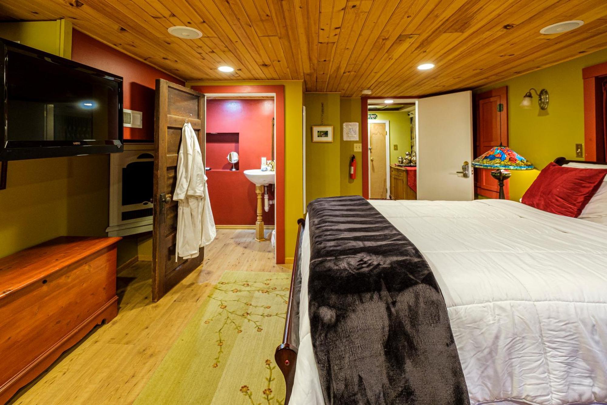 Stone Manor Boutique Inn Britain Ngoại thất bức ảnh