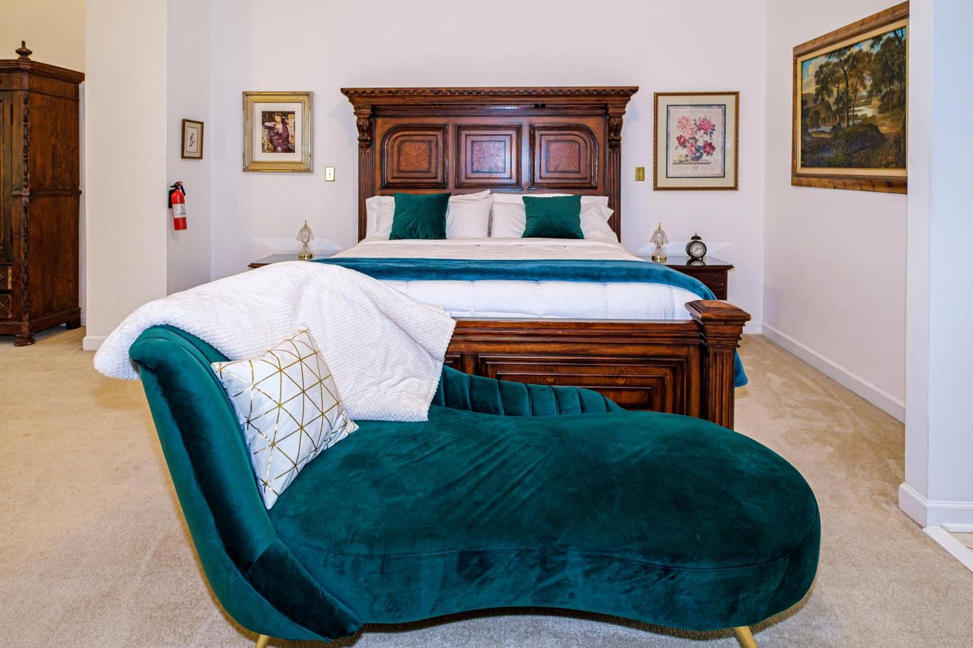 Stone Manor Boutique Inn Britain Ngoại thất bức ảnh