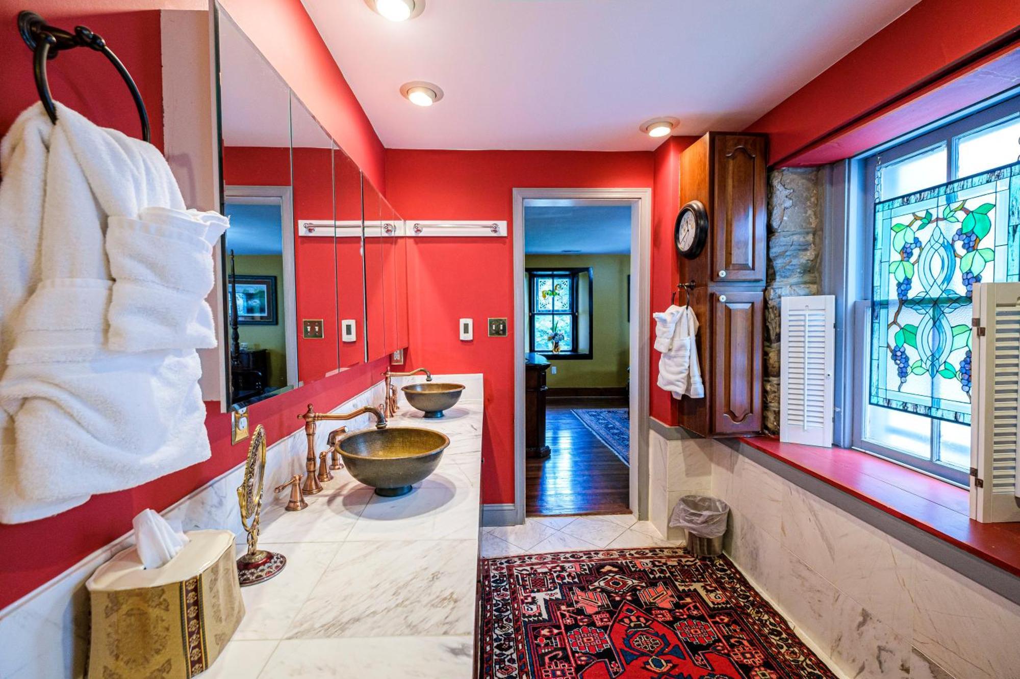 Stone Manor Boutique Inn Britain Ngoại thất bức ảnh