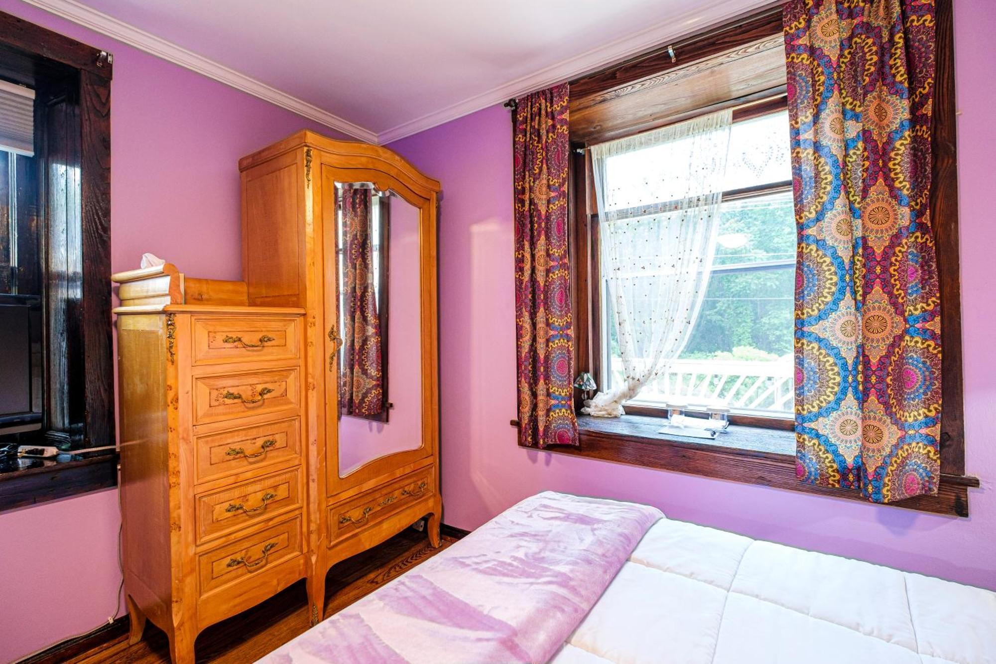 Stone Manor Boutique Inn Britain Ngoại thất bức ảnh