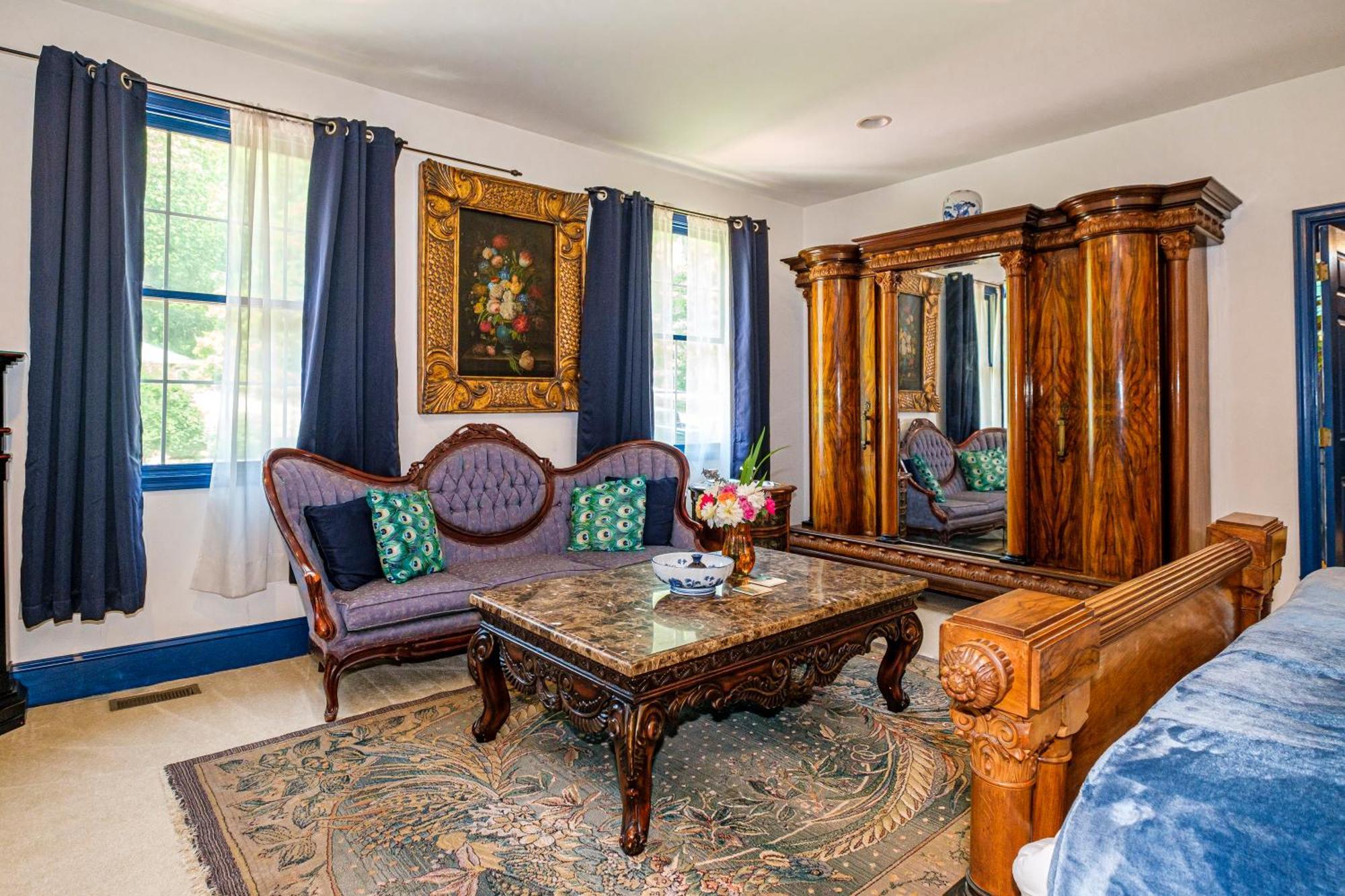 Stone Manor Boutique Inn Britain Ngoại thất bức ảnh