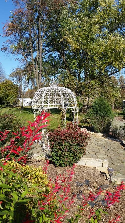 Stone Manor Boutique Inn Britain Ngoại thất bức ảnh